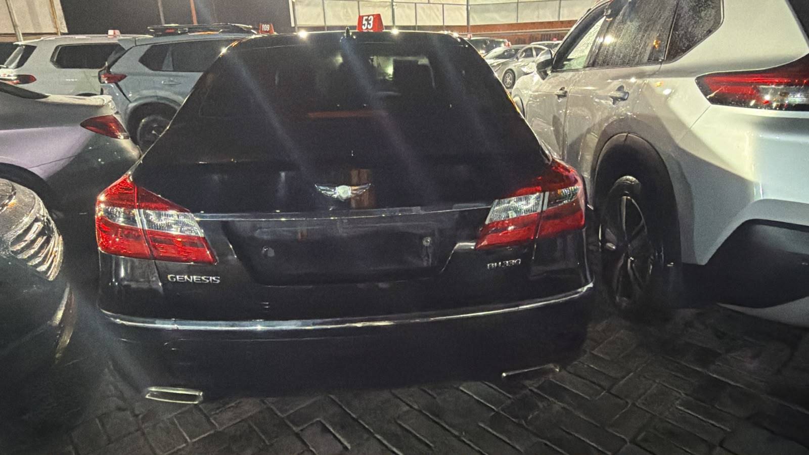 2012 GENESIS G330 — 180608 KM — Lot BDU220431 - Marhaba Auctions Used Cars - Image 5