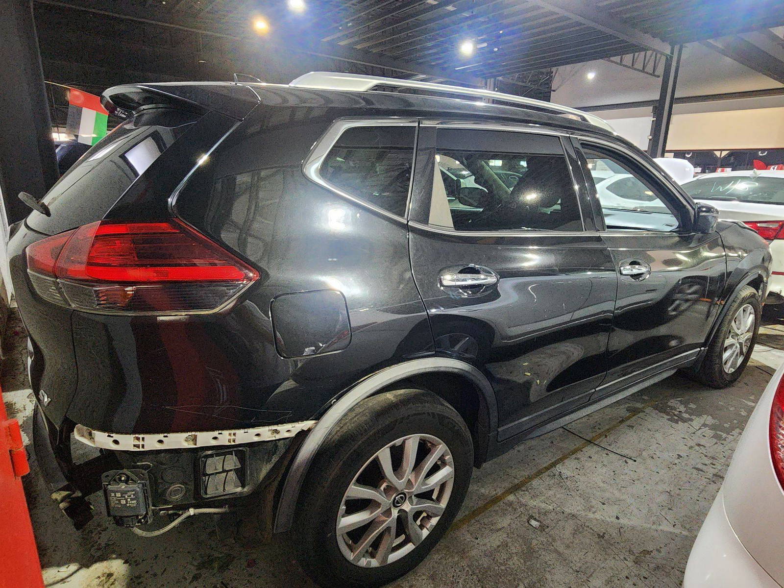 2017 NISSAN ROGUE — 203079 Miles — Lot 574966 — Al Quoz - Marhaba Auctions Used Cars - Image 6
