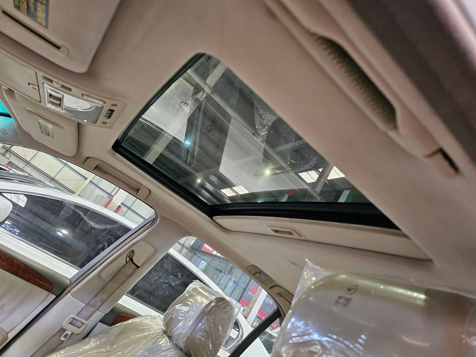 2003 LEXUS LS 430 — 274385 Miles — Lot 0103966 — Main - Marhaba Auctions Used Cars - Image 10