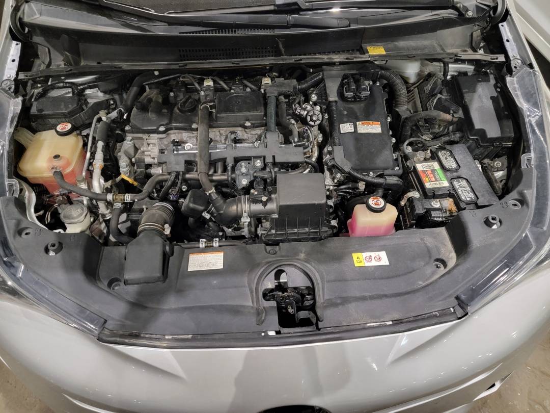 2017 TOYOTA PRIUS — 251542 KM — Lot 2H3027969 — Main - Marhaba Auctions Used Cars - Image 11
