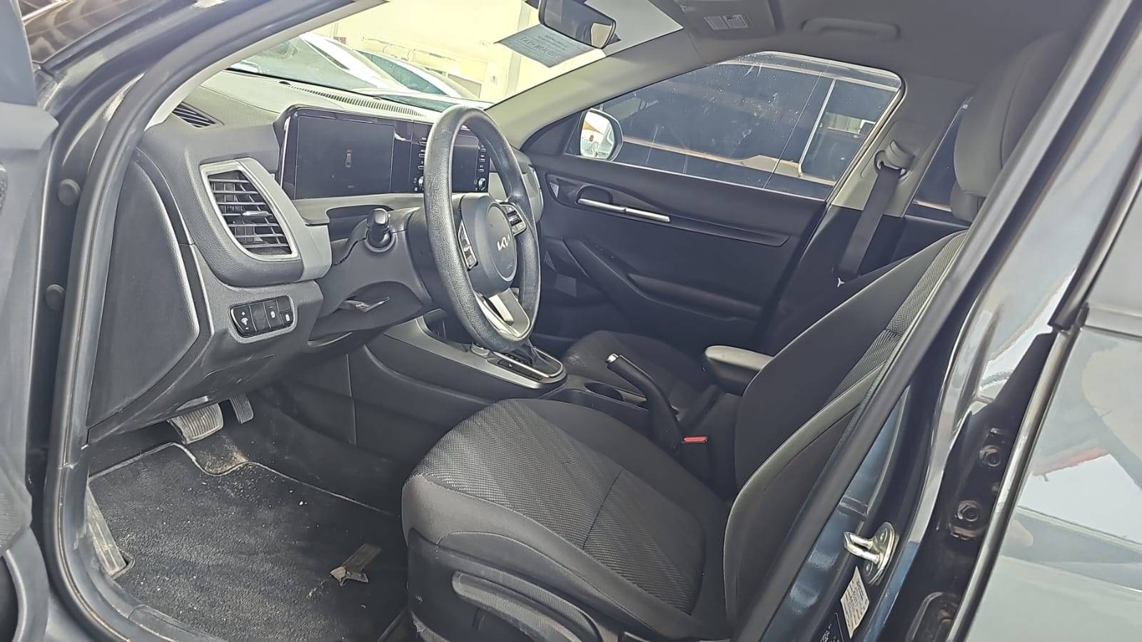 2024 KIA SELTOS — 46959 KM — Lot R7503595 — Souq - Marhaba Auctions Used Cars - Image 9