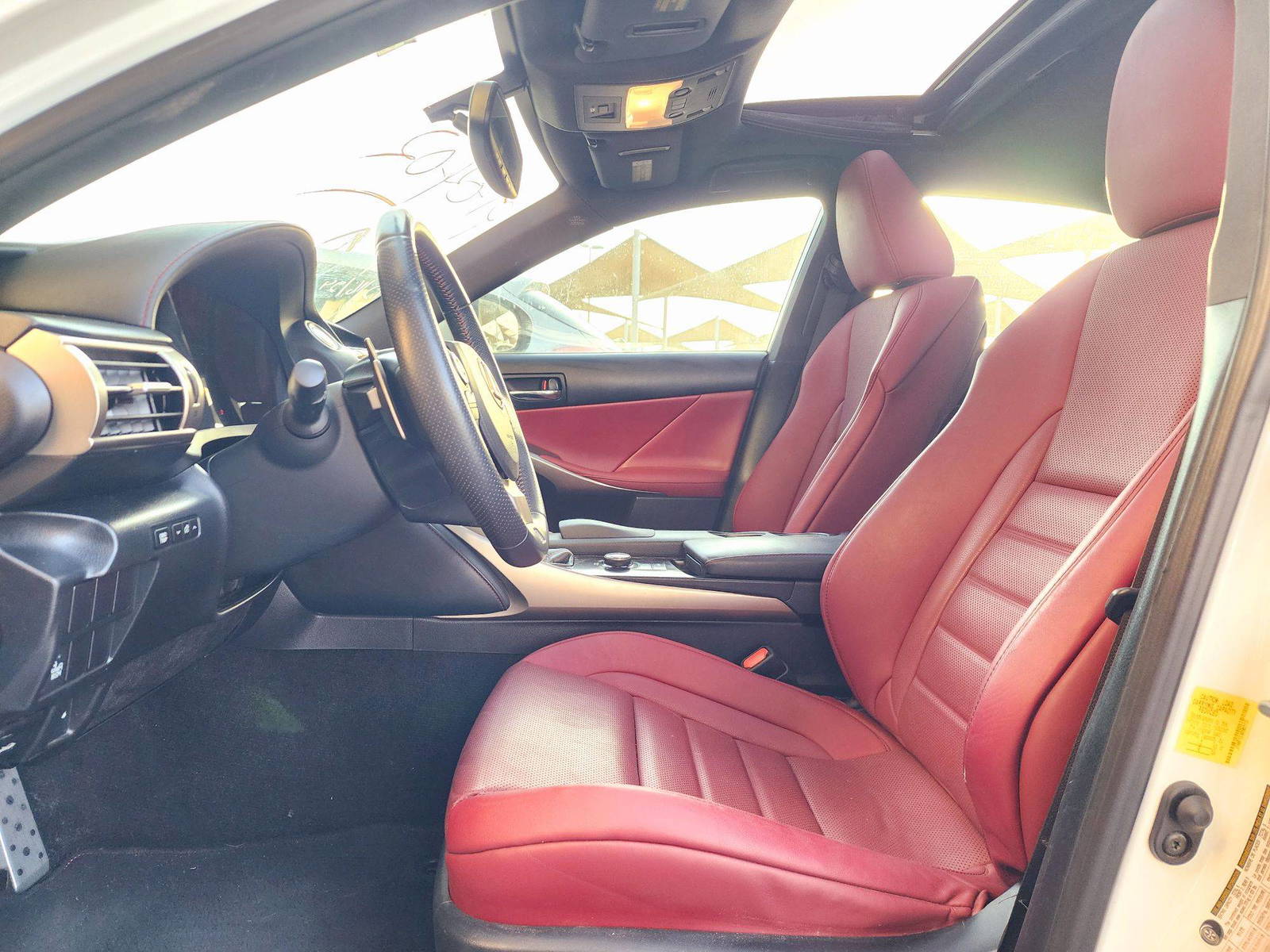 2014 LEXUS IS 250 — 93308 Miles — Lot E5031119 — Souq - Marhaba Auctions Used Cars - Image 9