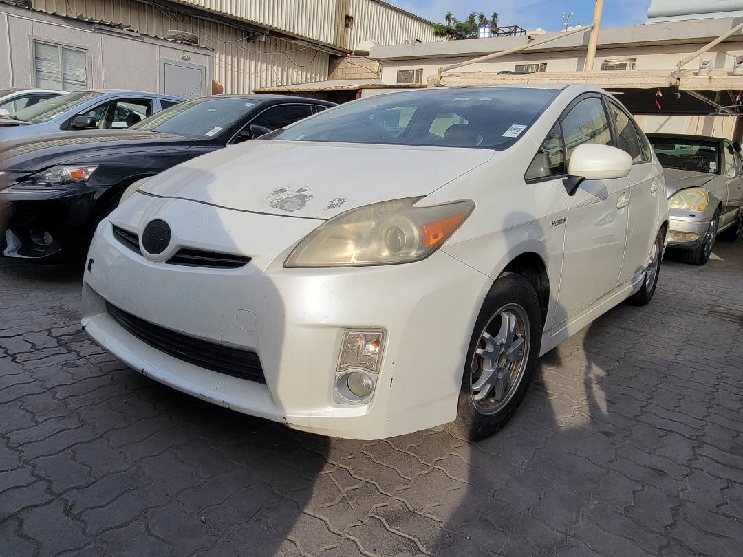 2011 TOYOTA PRIUS — 273327 Miles — Lot B1442829 — Main - Marhaba Auctions Used Cars - Image 5
