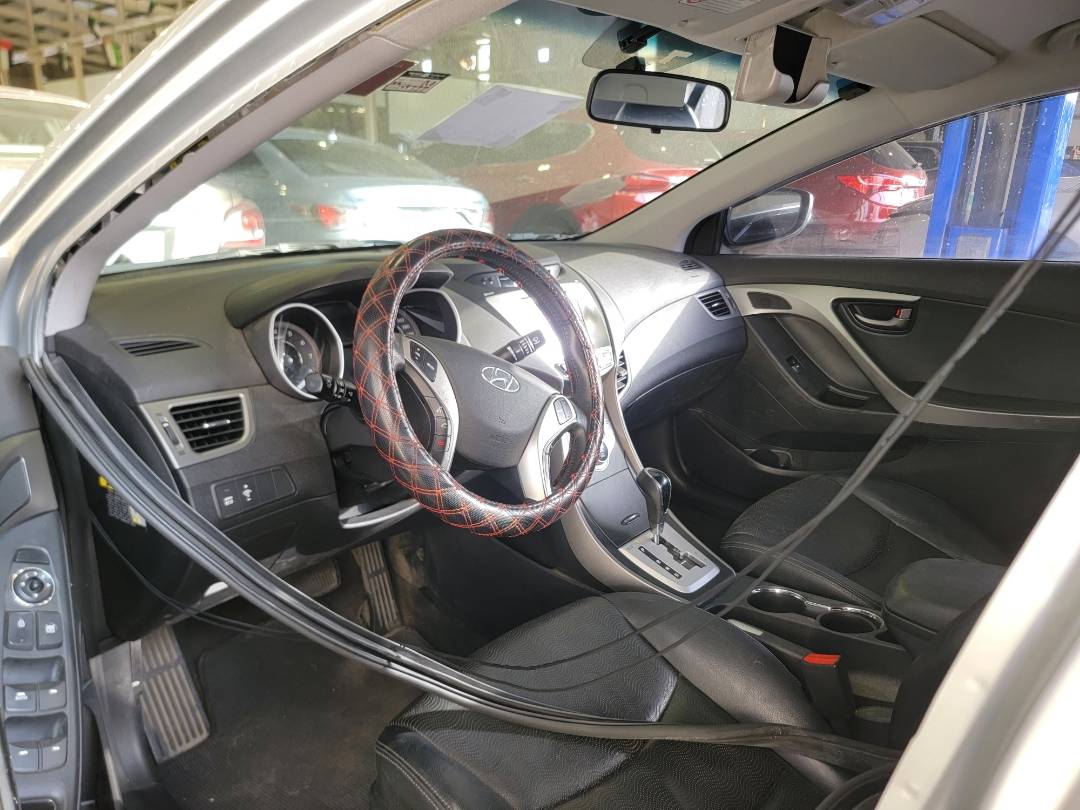 2011 HYUNDAI AVANTE — 109733 KM — Lot 147314 — Main - Marhaba Auctions Used Cars - Image 6