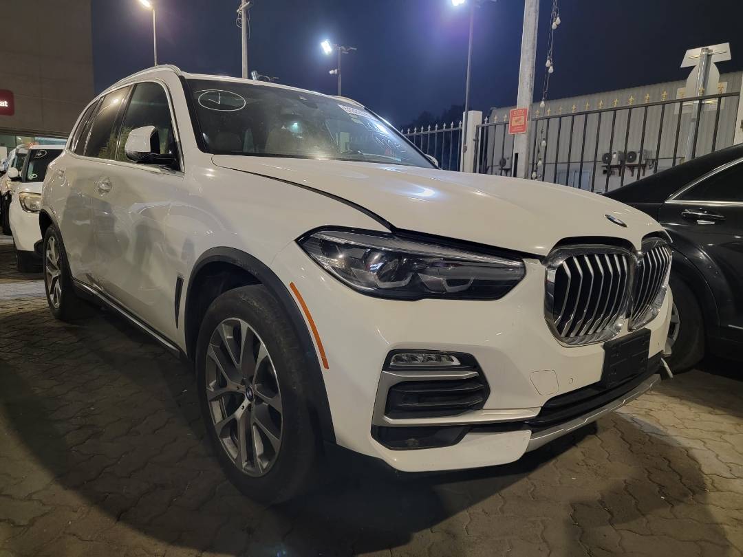 2019 BMW X5 XDRIVE40I — 117379 Miles — Lot KLL01597 — Main - Marhaba Auctions Used Cars - Image 5