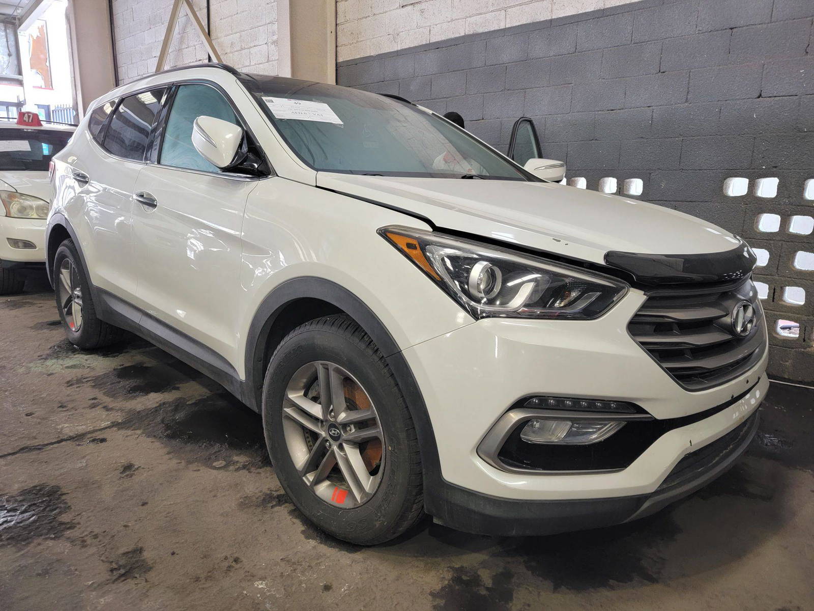 HYUNDAI SANTA FE 2017 - Marhaba Auction Used Cars - Image 4