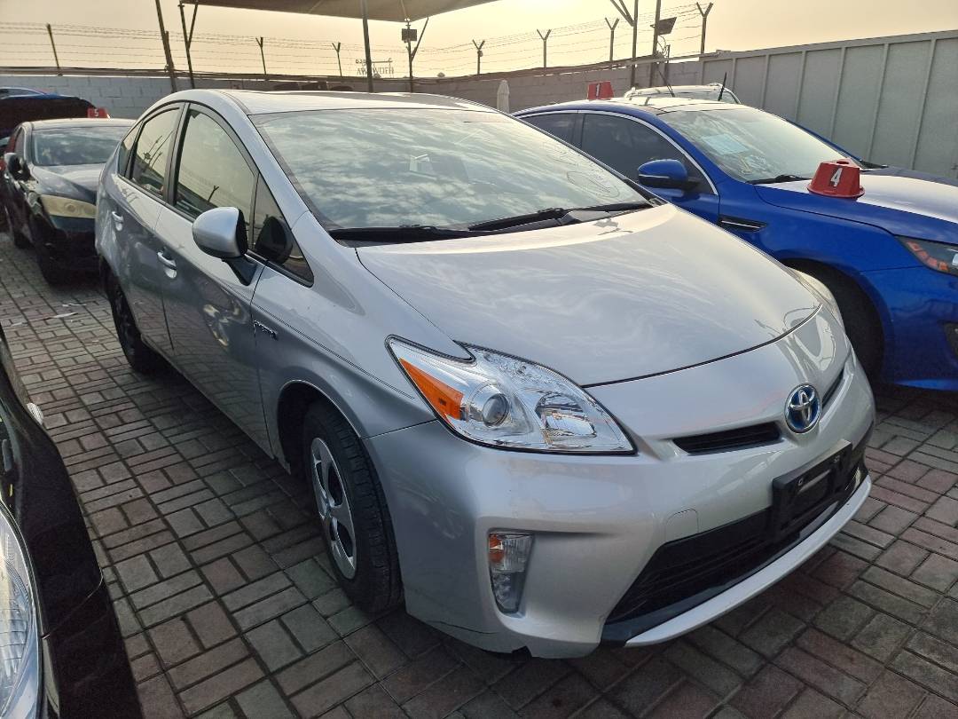 2015 TOYOTA PRIUS — 144169 Miles — Lot 215487 — Ind. 12 - Marhaba Auctions Used Cars - Image 3