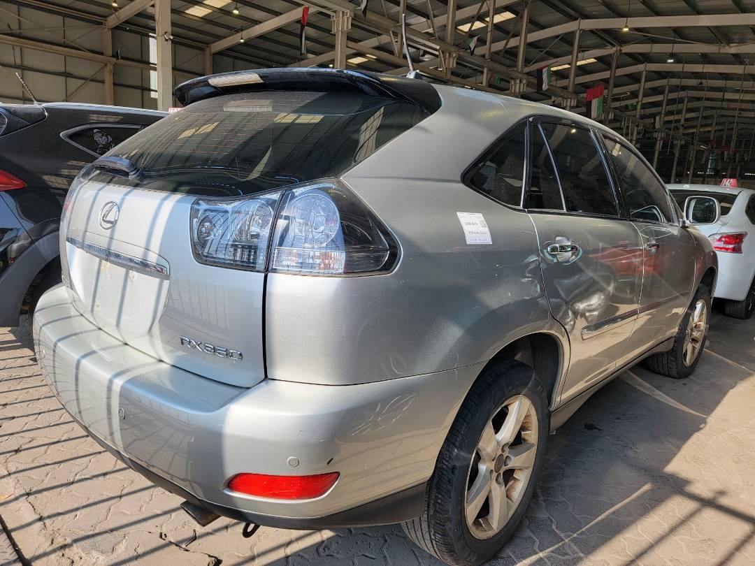 2008 LEXUS RX 350 — 180422 KM — Lot 2031771 — Main - Marhaba Auctions Used Cars - Image 4