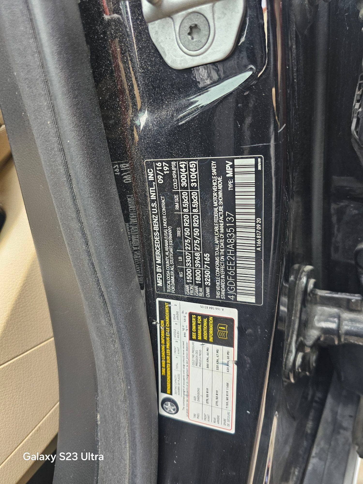 MERCEDES BENZ GLS 450 2017 - Marhaba Auction Used Cars - Image 9