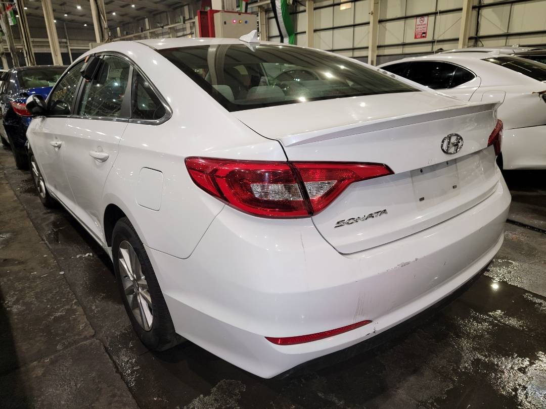 2017 HYUNDAI SONATA — 202269 Miles — Lot 37255104 - Marhaba Auctions Used Cars - Image 3