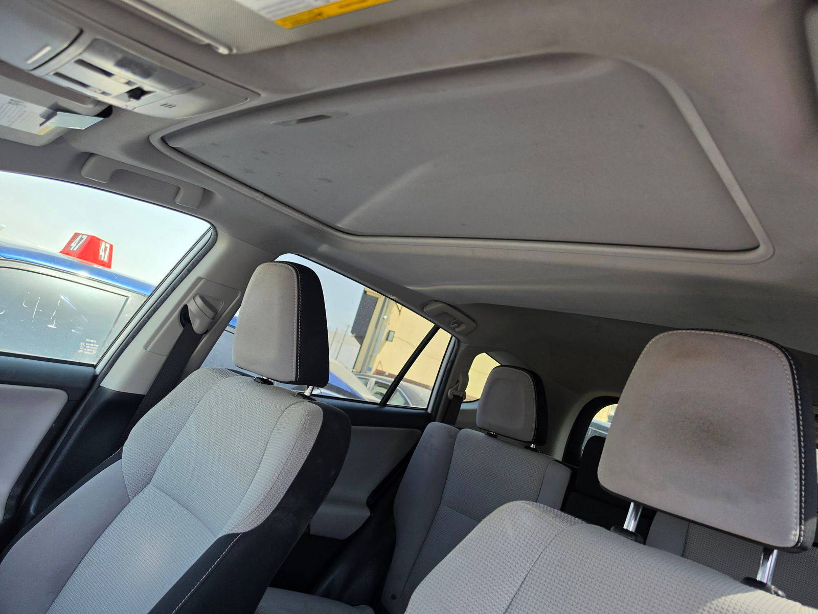 2018 TOYOTA RAV4 — 104666 Miles — Lot EV9JJ185078 - Marhaba Auctions Used Cars - Image 10