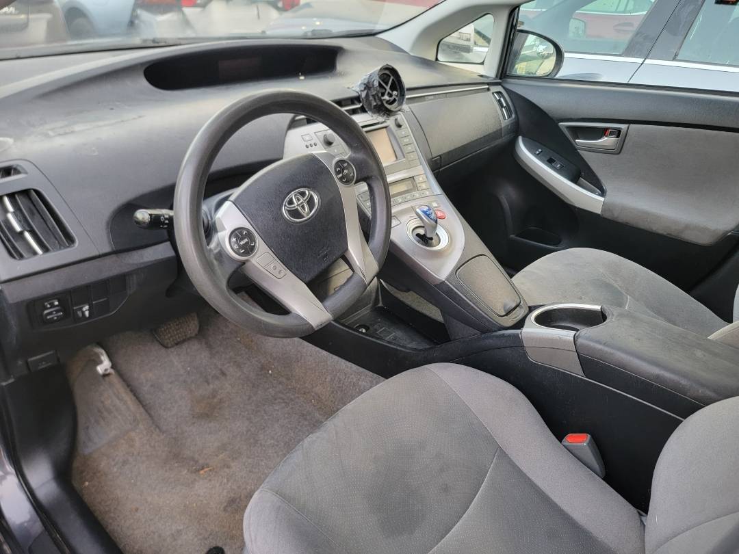 2015 TOYOTA PRIUS — 243646 Miles — Lot F0452408 — Main - Marhaba Auctions Used Cars - Image 7