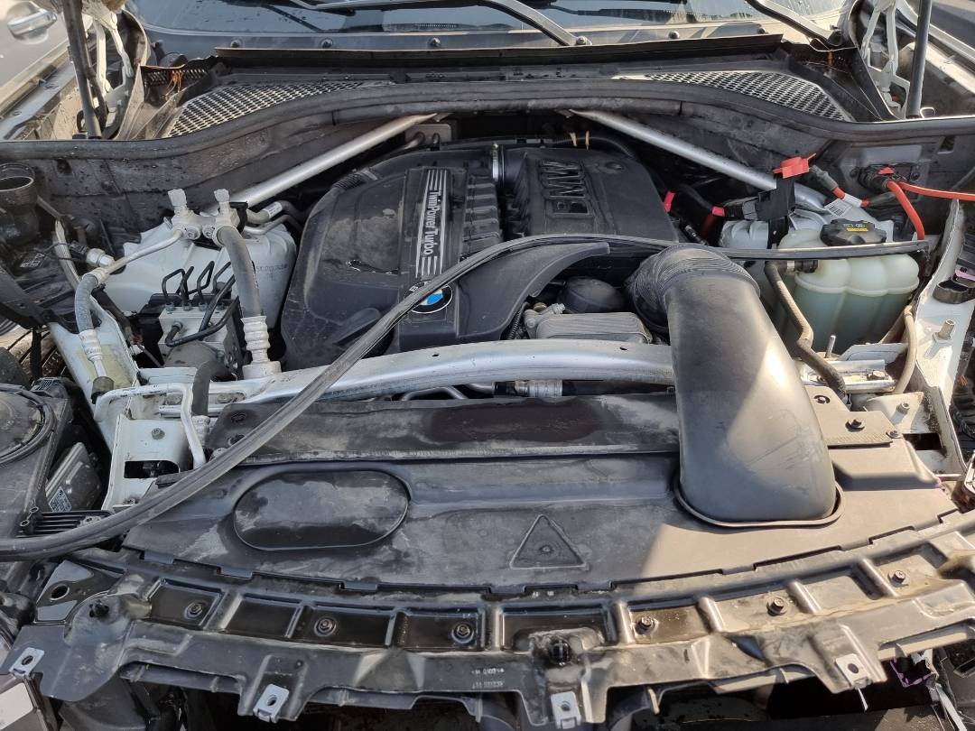 BMW X5 SDRIVE35I 2018 - Marhaba Auction Used Cars - Image 8