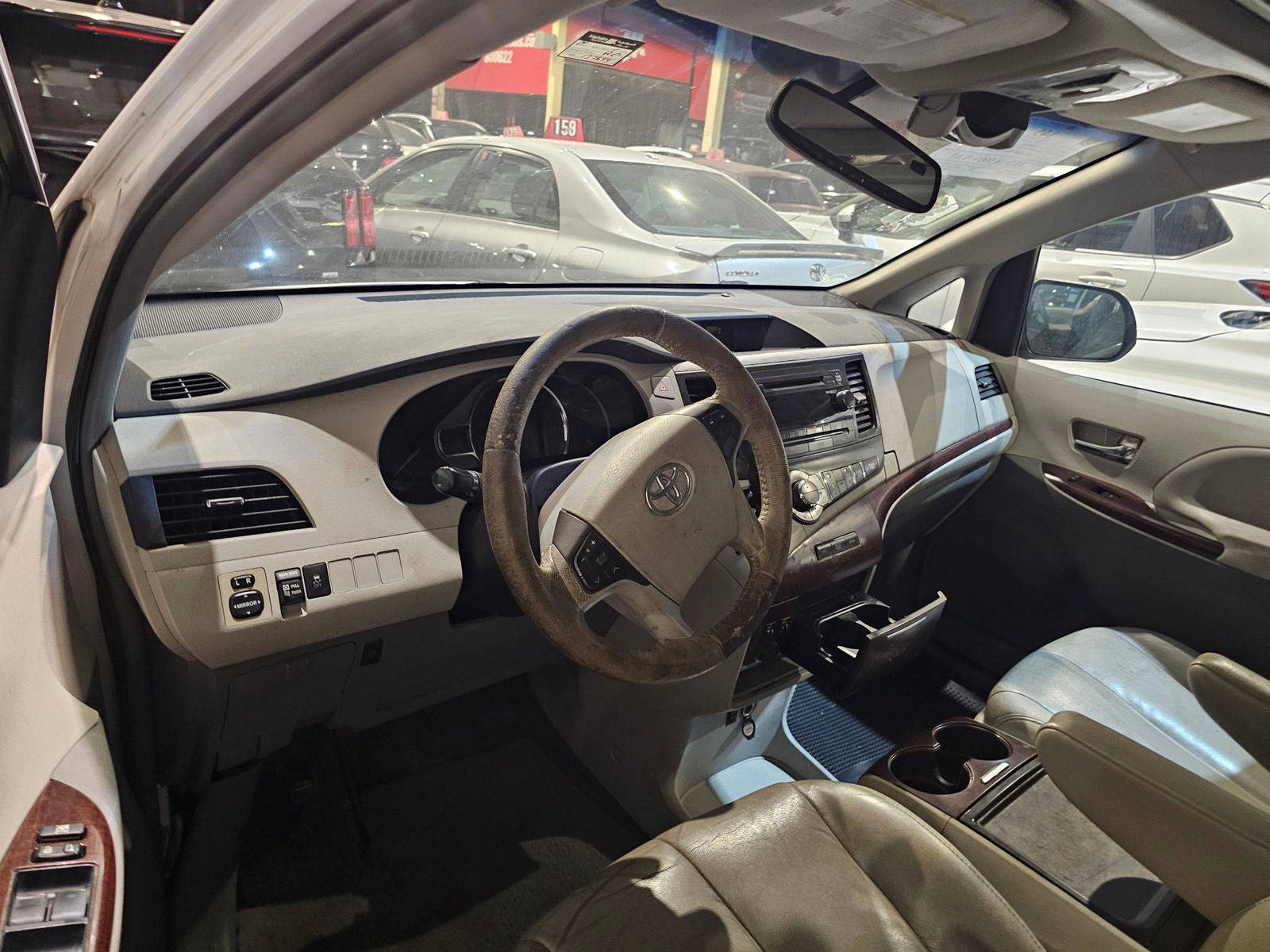 TOYOTA SIENNA 2013 - Marhaba Auction Used Cars - Image 8