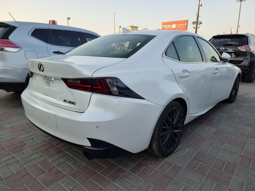 2014 LEXUS IS 250 — 173287 Miles — Lot 215478 — Main - Marhaba Auctions Used Cars - Image 4
