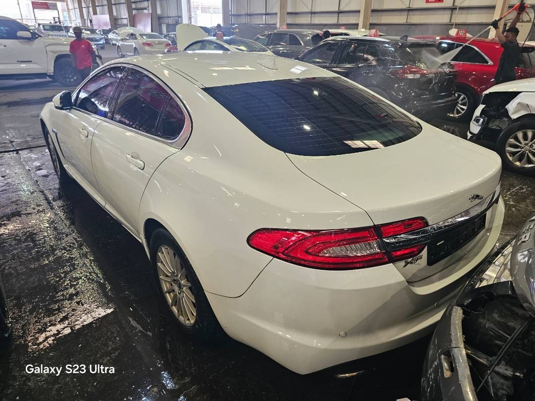 2013 JAGUAR XF — 88399 KM — Lot S2DPU03083 — Main - Marhaba Auctions Used Cars - Image 4