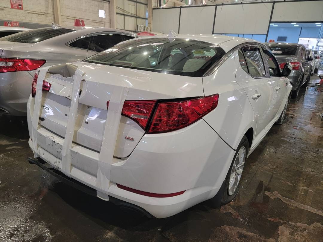 2013 KIA OPTIMA — 167836 Miles — Lot G181744 — Main - Marhaba Auctions Used Cars - Image 4
