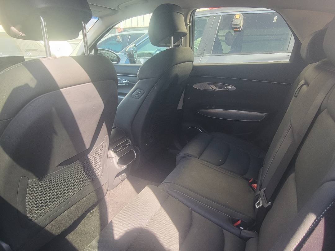 2022 GENESIS GV70 — 20985 Miles — Lot 073892 — Main - Marhaba Auctions Used Cars - Image 6
