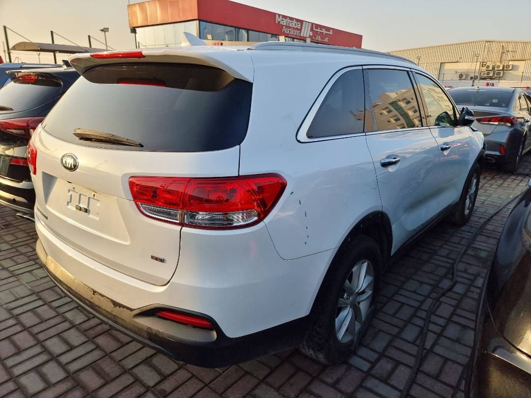 2018 KIA SORENTO — 154357 Miles — Lot 215487 — Ind. 12 - Marhaba Auctions Used Cars - Image 4