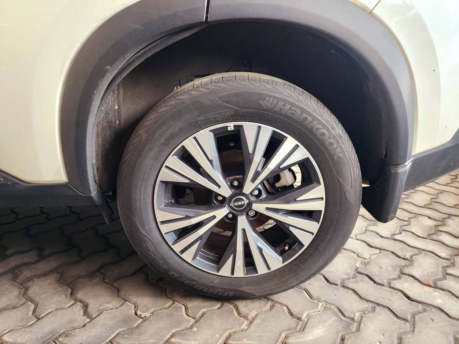 NISSAN ROGUE 2022 - Marhaba Auction Used Cars - Image 10