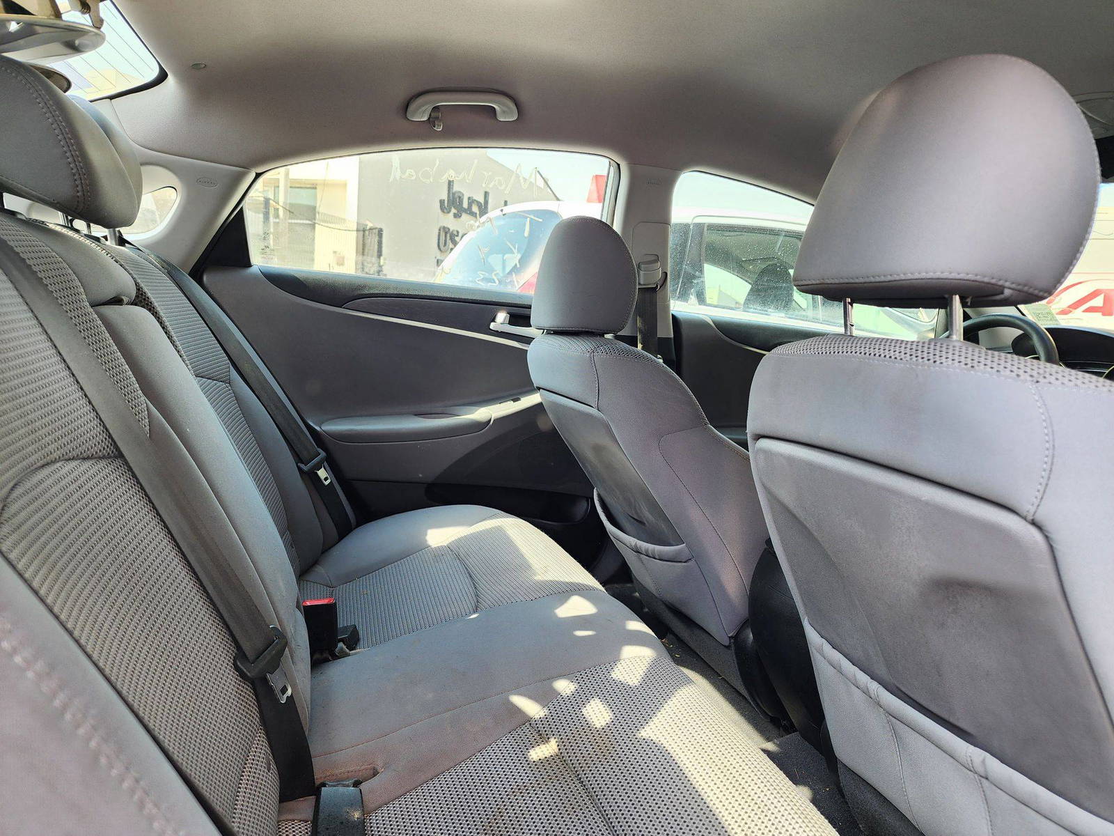 2011 HYUNDAI SONATA — 116913 Miles — Lot 42086884 — Souq - Marhaba Auctions Used Cars - Image 4