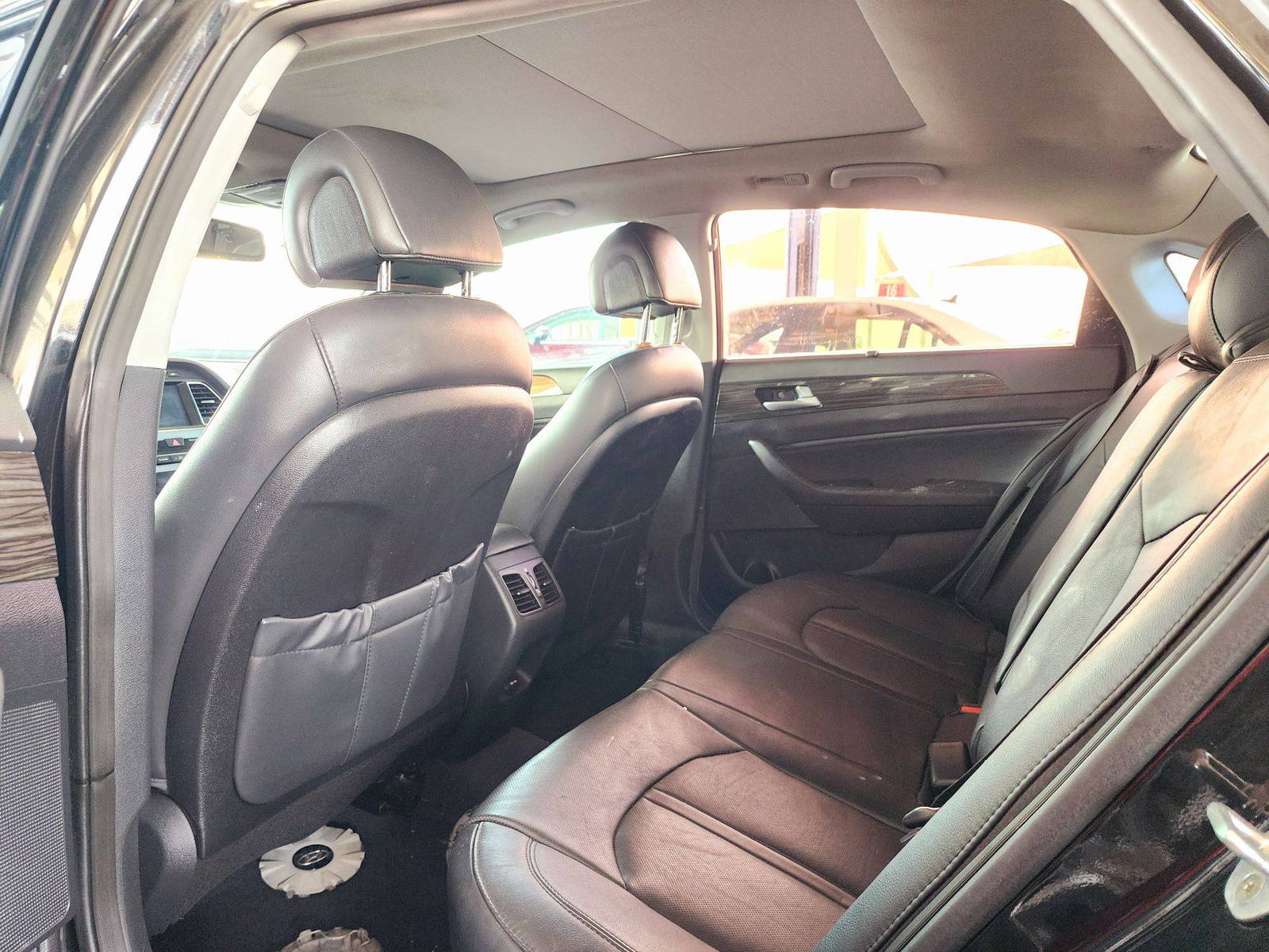 2015 HYUNDAI SONATA — 85273 Miles — Lot H218537 — Souq - Marhaba Auctions Used Cars - Image 6