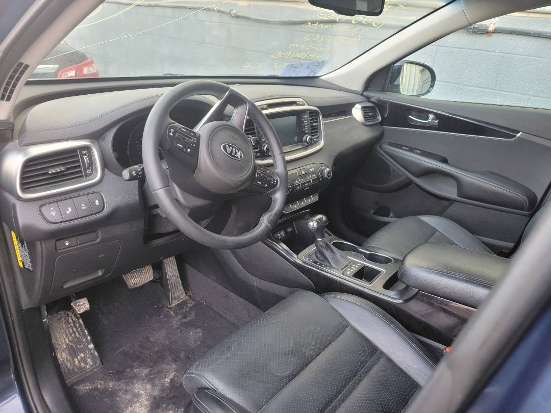 KIA SORENTO 2017 - Marhaba Auction Used Cars - Image 8