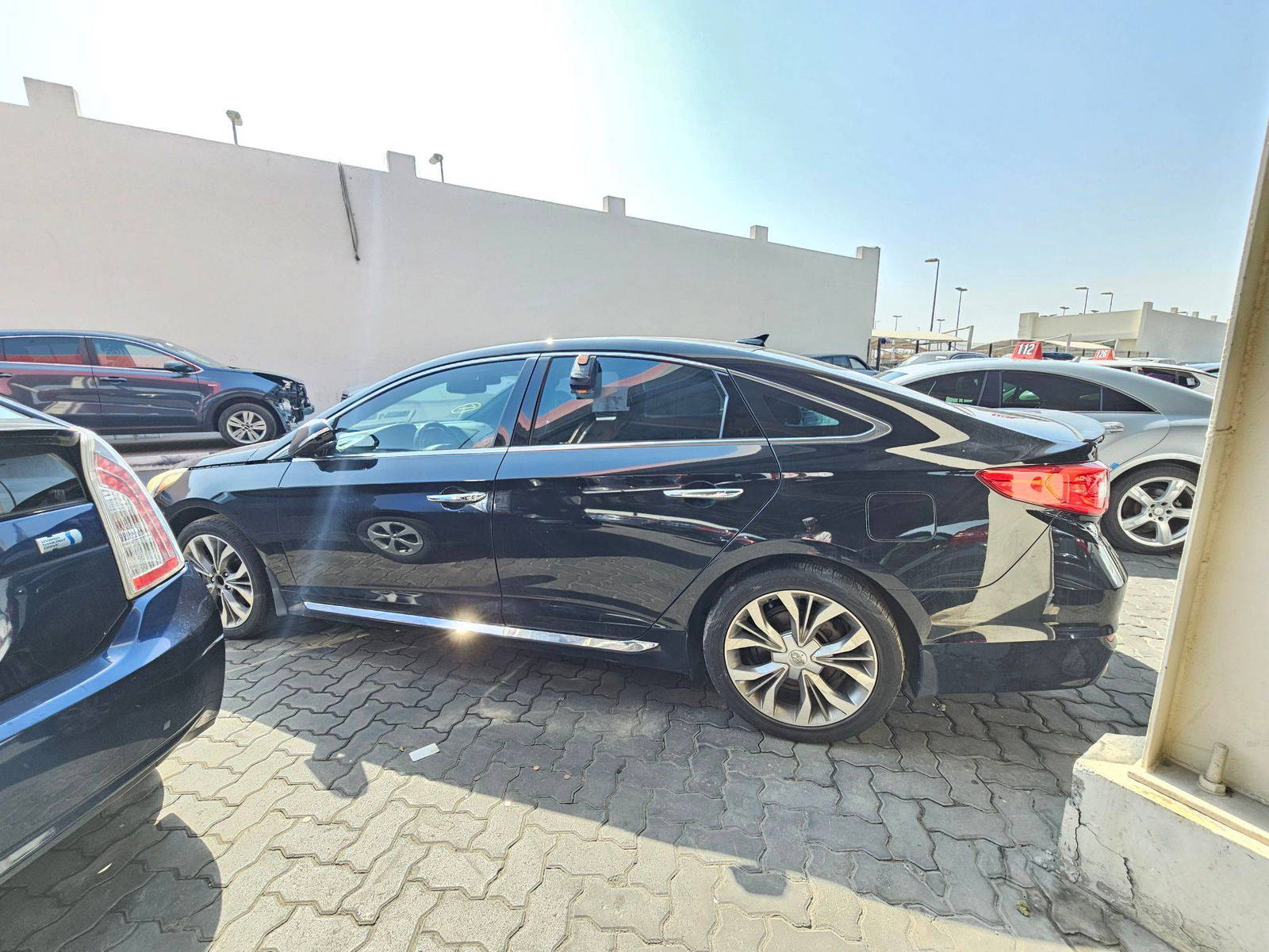 2015 HYUNDAI SONATA SPORT — 170428 Miles — Lot H242538 — Main - Marhaba Auctions Used Cars - Image 4