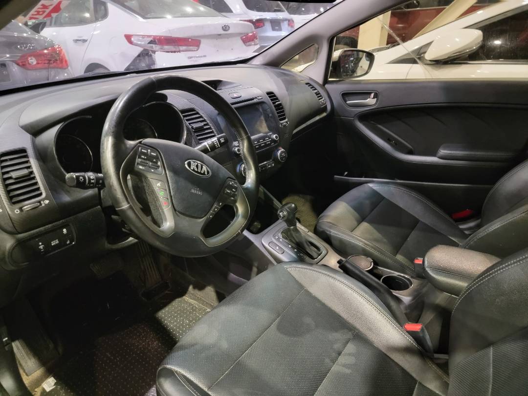 2014 KIA K3 — 107768 KM — Lot 852483 — Main - Marhaba Auctions Used Cars - Image 9