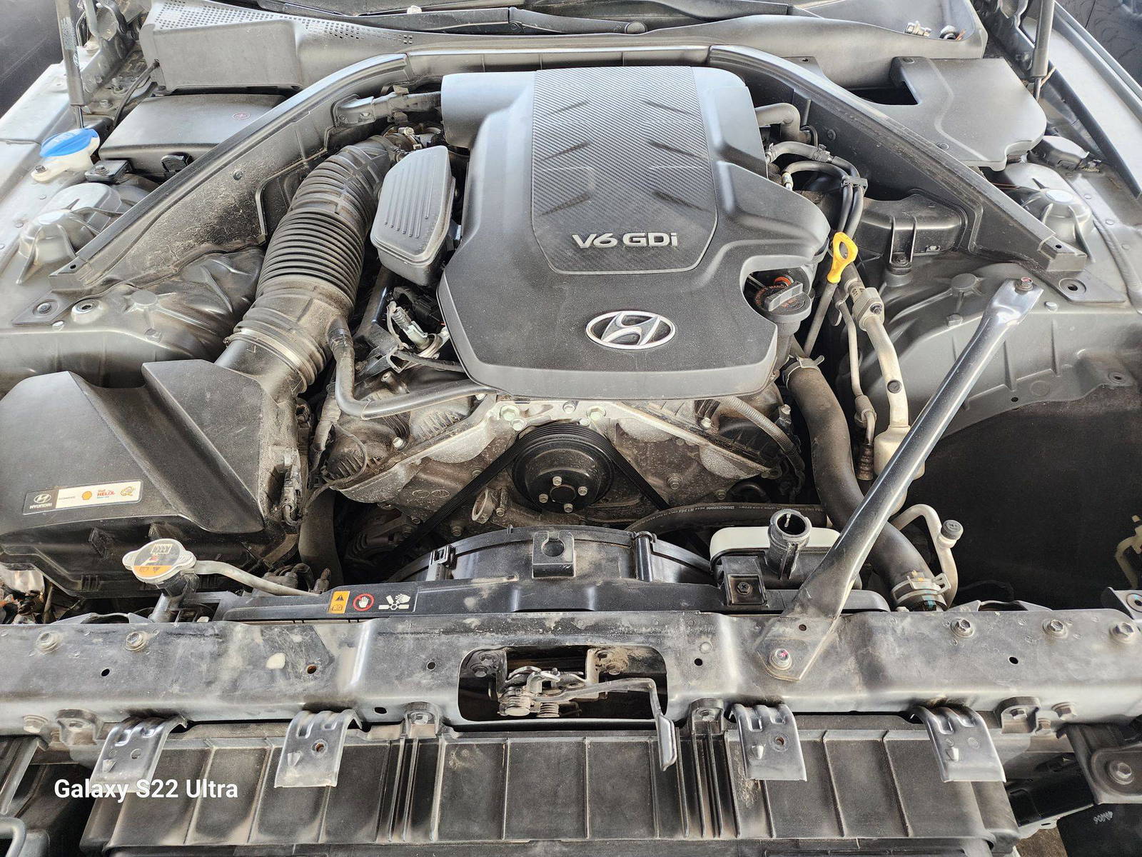 2015 HYUNDAI GENESIS — 131725 Miles — Lot 38361133 - Marhaba Auctions Used Cars - Image 11