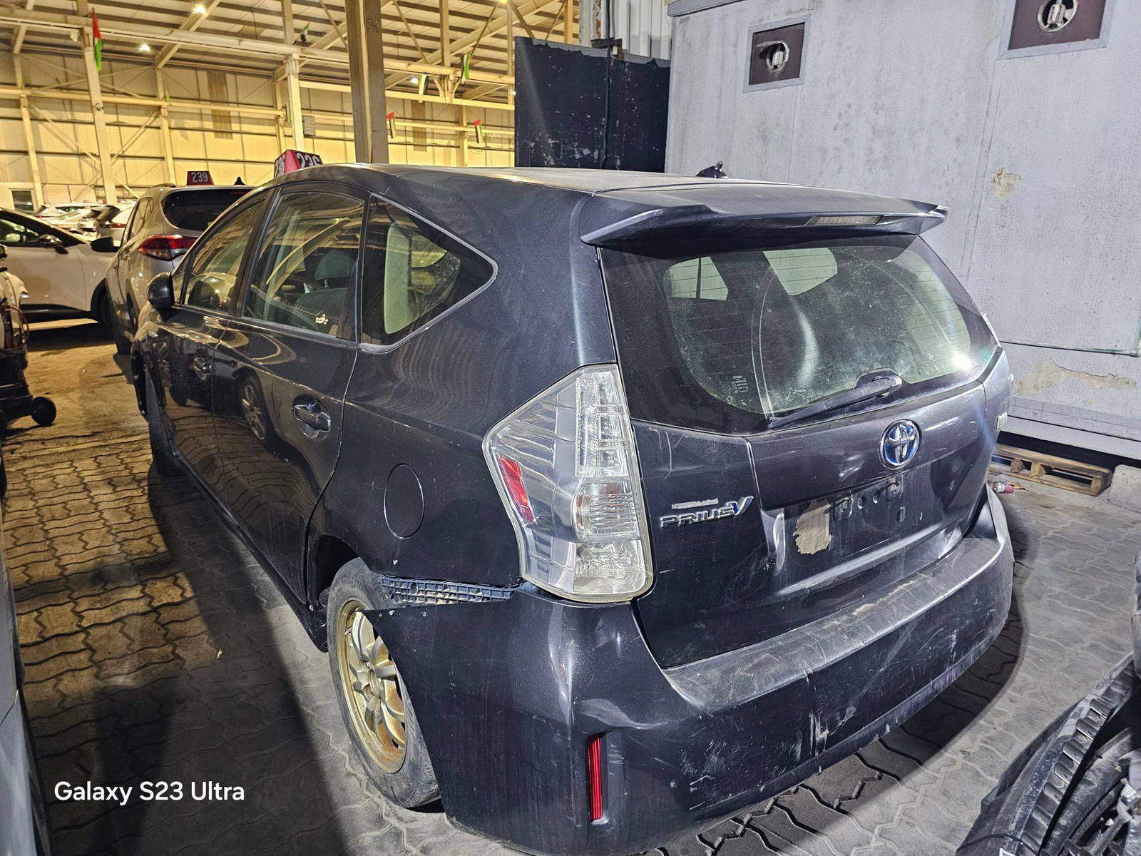 2013 TOYOTA PRIUS — 187914 Miles — Lot 3235484 — Main - Marhaba Auctions Used Cars - Image 6