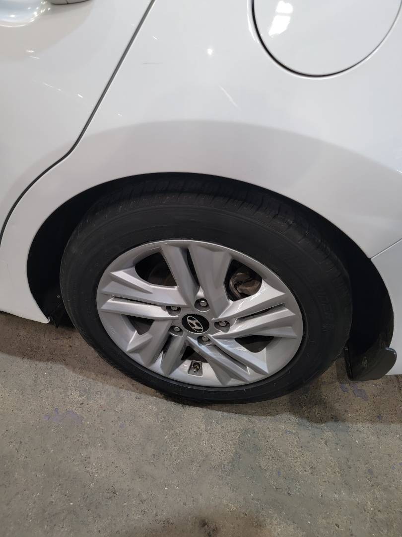 2019 HYUNDAI ELANTRA — 171294 Miles — Lot H475443 — Main - Marhaba Auctions Used Cars - Image 9