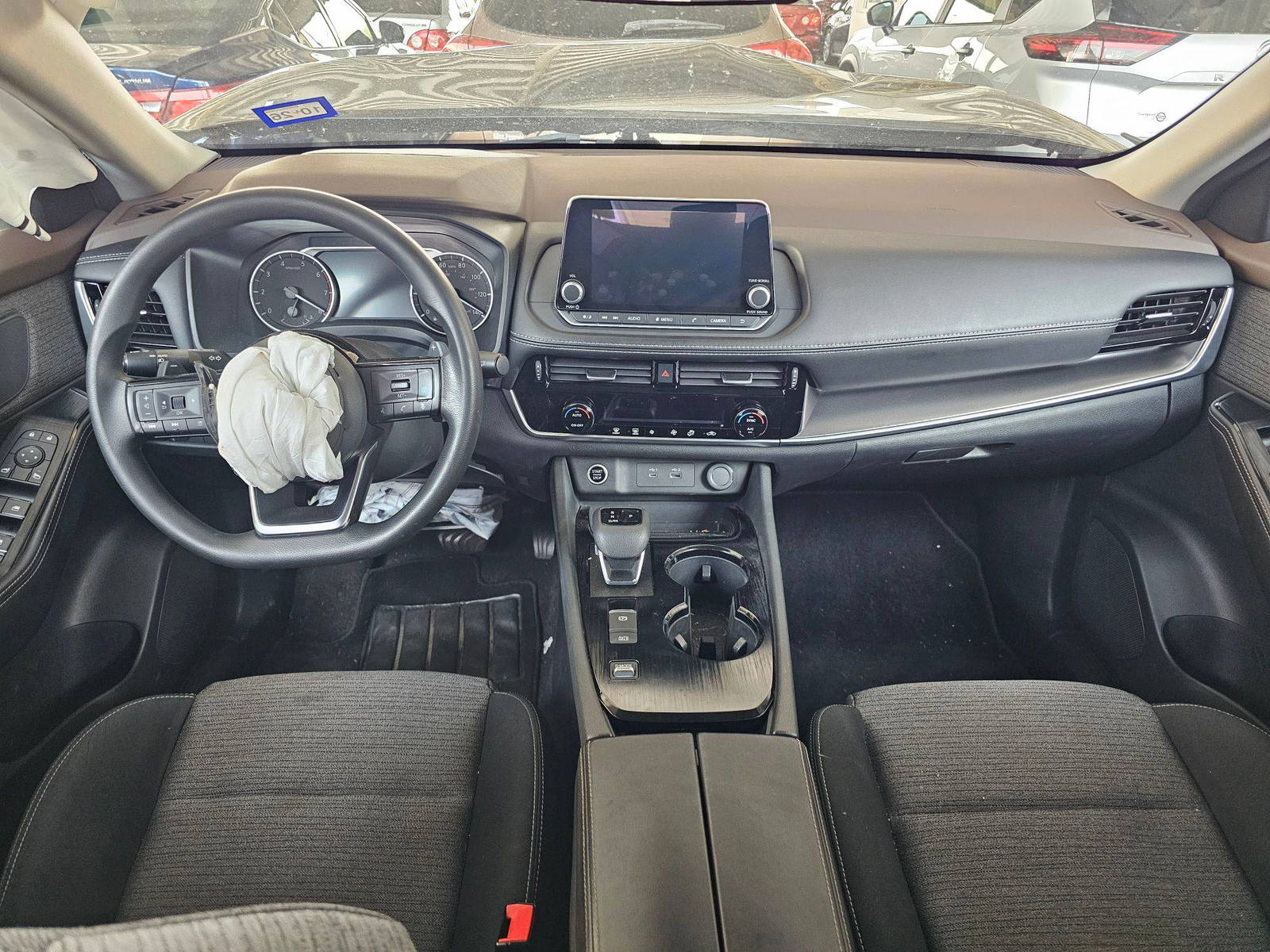 NISSAN ROGUE 2023 - Marhaba Auction Used Cars - Image 6