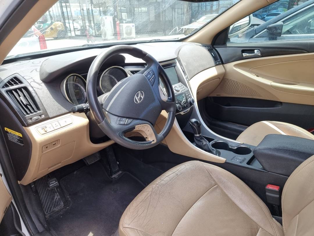 2012 HYUNDAI SONATA — 144609 Miles — Lot 125487 — Ind. 12 - Marhaba Auctions Used Cars - Image 15
