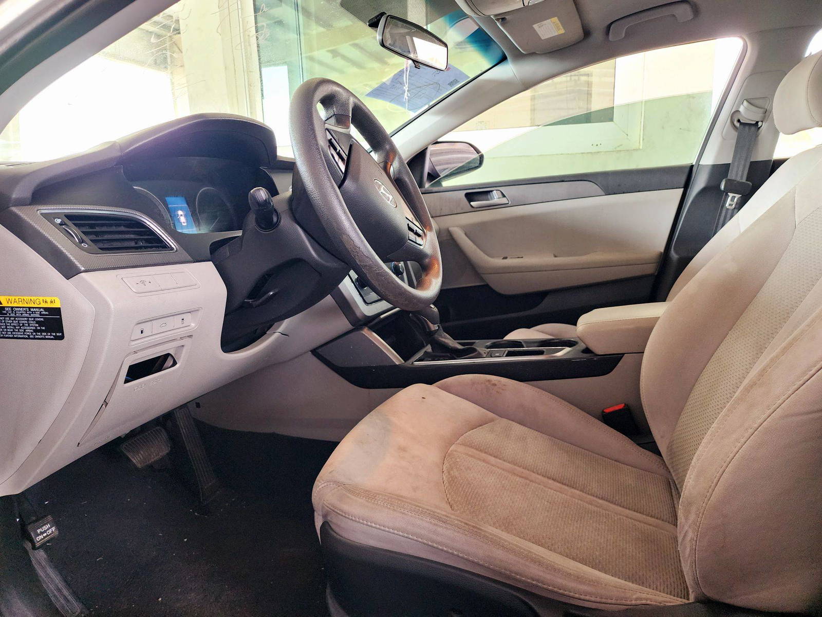 2015 HYUNDAI SONATA — 130630 Miles — Lot H075724 — Souq - Marhaba Auctions Used Cars - Image 8