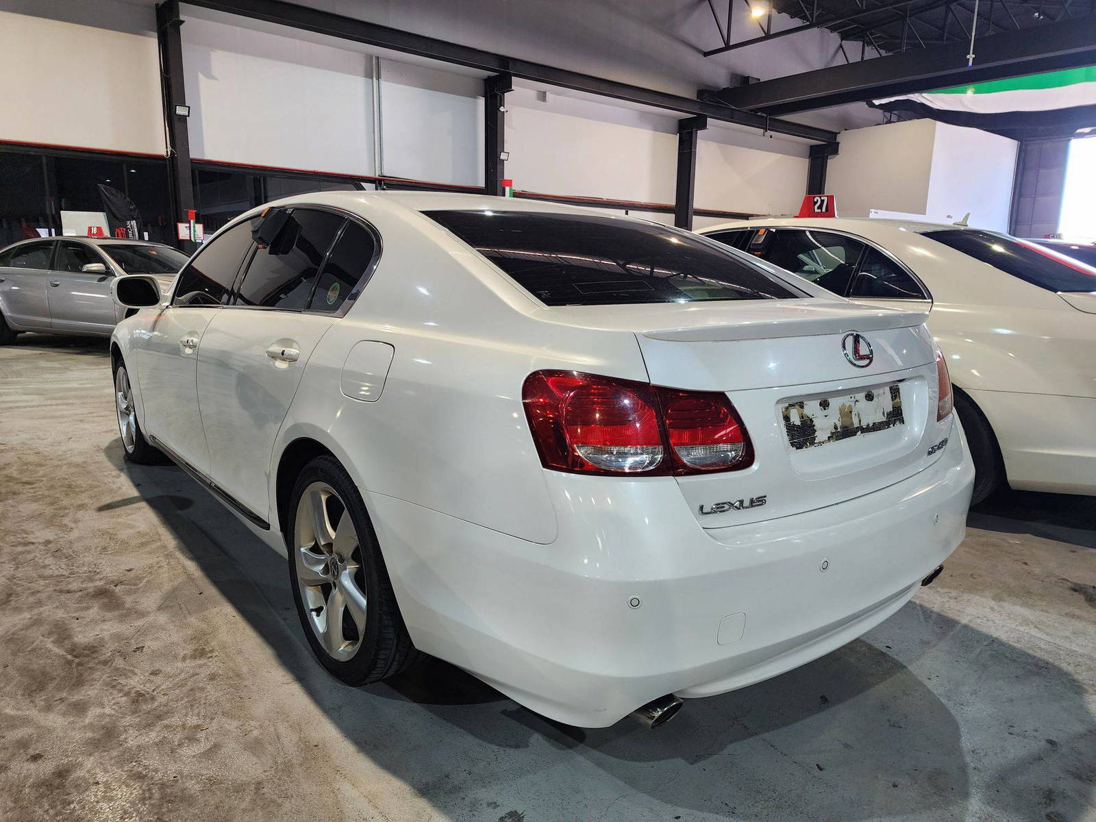 2008 LEXUS GS 430 — 294096 KM — Lot 19249 — Al Quoz - Marhaba Auctions Used Cars - Image 7