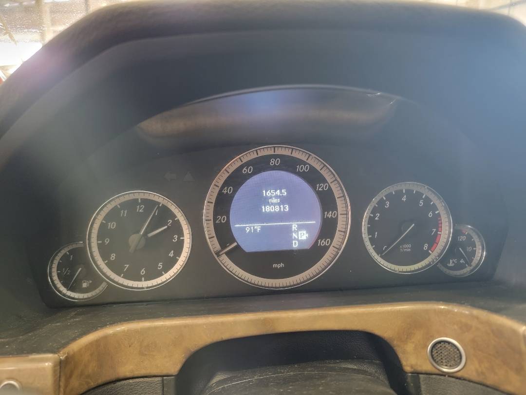 2011 MERCEDES BENZ E 350 — 180813 Miles — Lot 39276745 — Souq - Marhaba Auctions Used Cars - Image 9