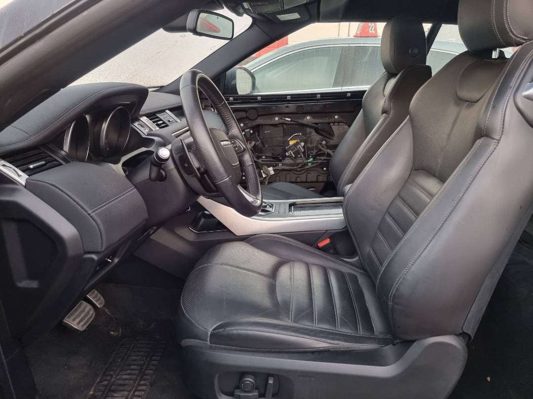 2018 LAND ROVER RANGE ROVER EVOQUE HSE — 16901 Miles — Lot 304855 — Ind. 12 - Marhaba Auctions Used Cars - Image 6