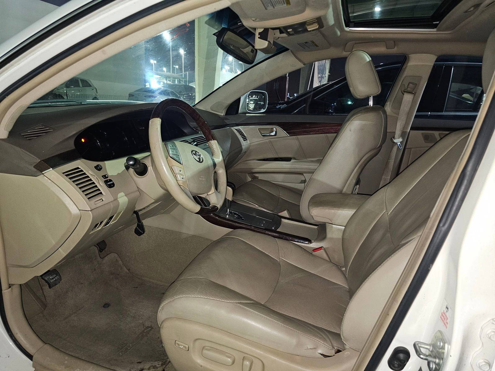 2009 TOYOTA AVALON — 155307 Miles — Lot 6B69U326044 — Souq - Marhaba Auctions Used Cars - Image 9