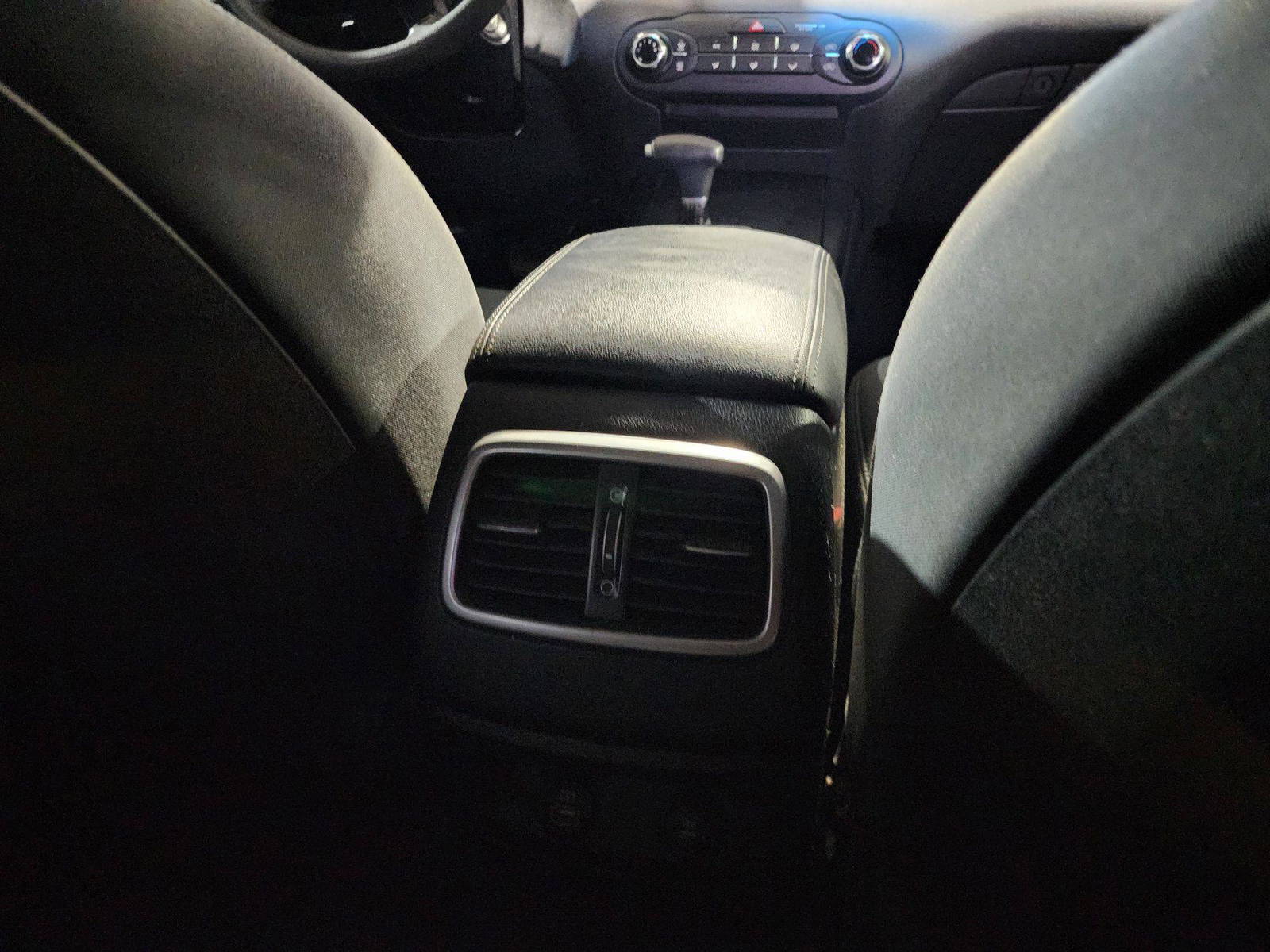 2020 KIA SORENTO — 86422 Miles — Lot 13310 — Al Quoz - Marhaba Auctions Used Cars - Image 9