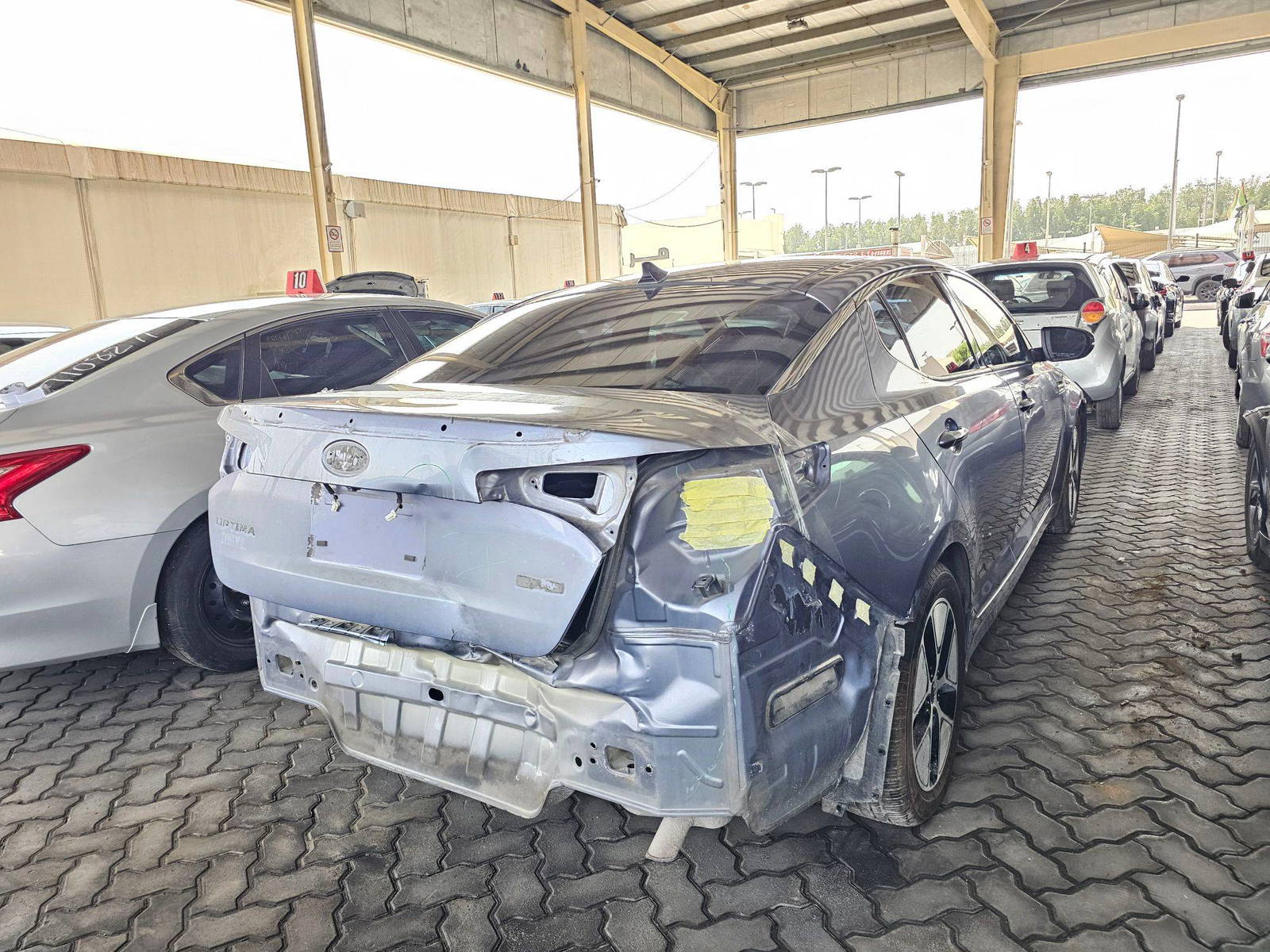 2012 KIA OPTIMA — 146624 Miles — Lot 5009471 — Souq - Marhaba Auctions Used Cars - Image 4