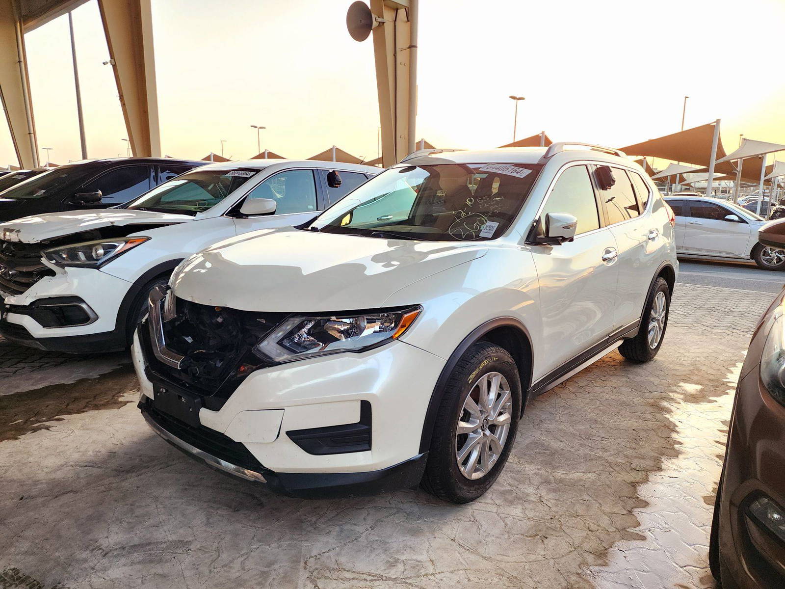 2018 NISSAN ROGUE — 132829 Miles — Lot T8JC815845 — Souq - Marhaba Auctions Used Cars - Image 5