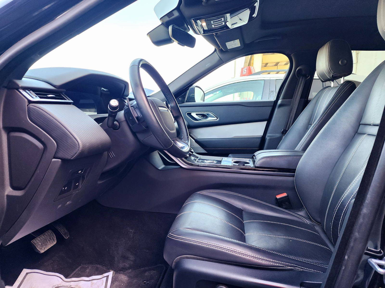 2020 LAND ROVER RANGE ROVER VELAR — 35087 Miles — Lot 9LA265292 — Souq - Marhaba Auctions Used Cars - Image 9