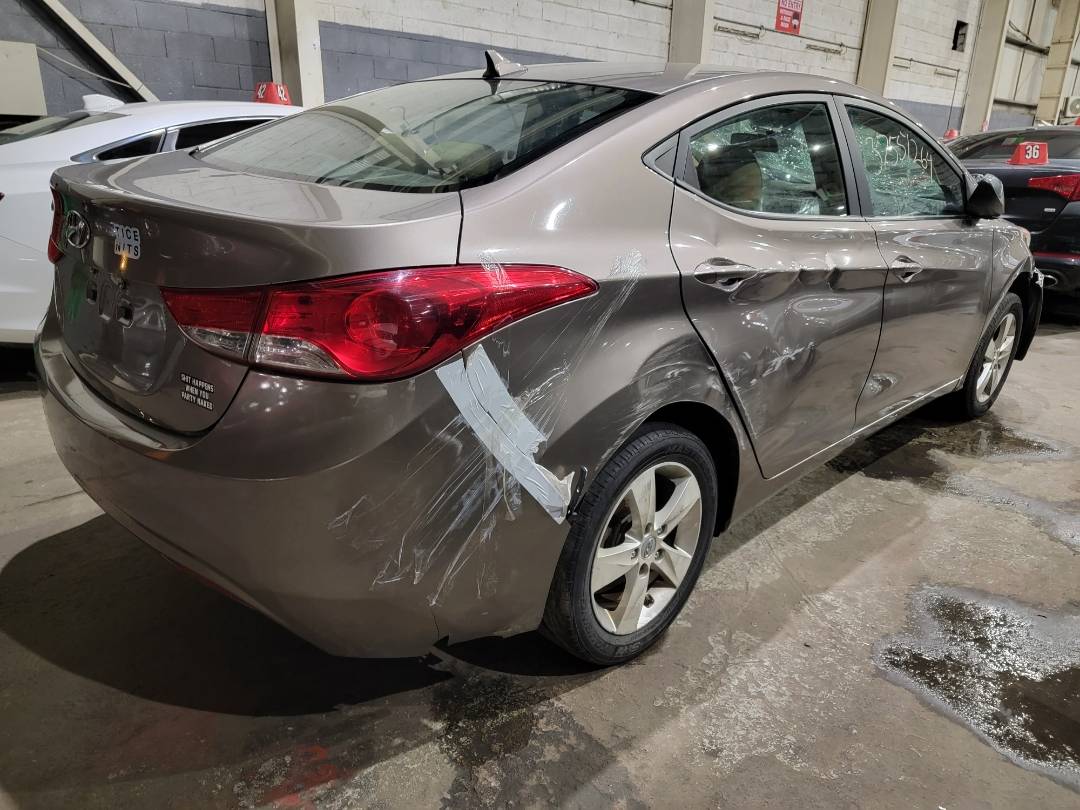 2012 HYUNDAI ELANTRA — 104498 Miles — Lot 37551264 - Marhaba Auctions Used Cars - Image 4