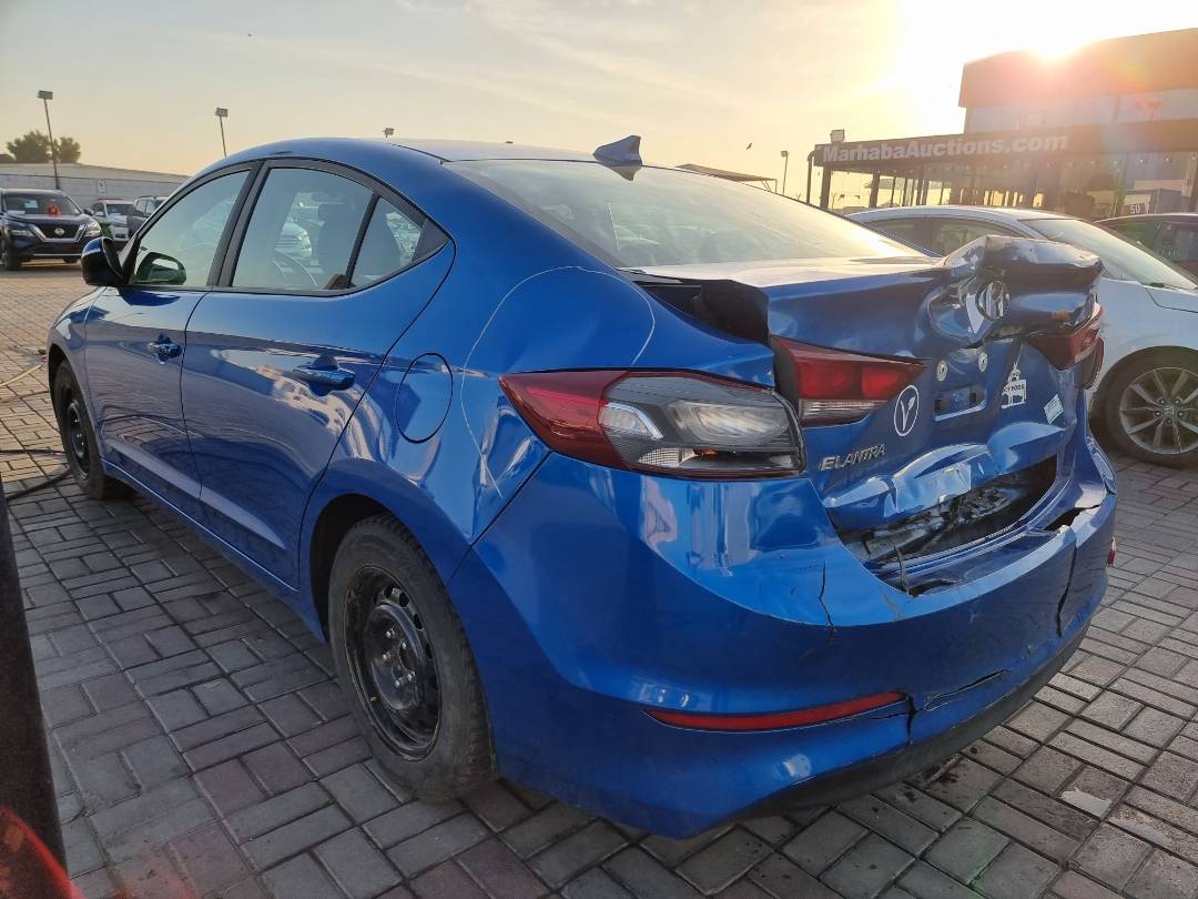 2017 HYUNDAI ELANTRA — 163461 KM — Lot 215487 — Ind. 12 - Marhaba Auctions Used Cars - Image 4