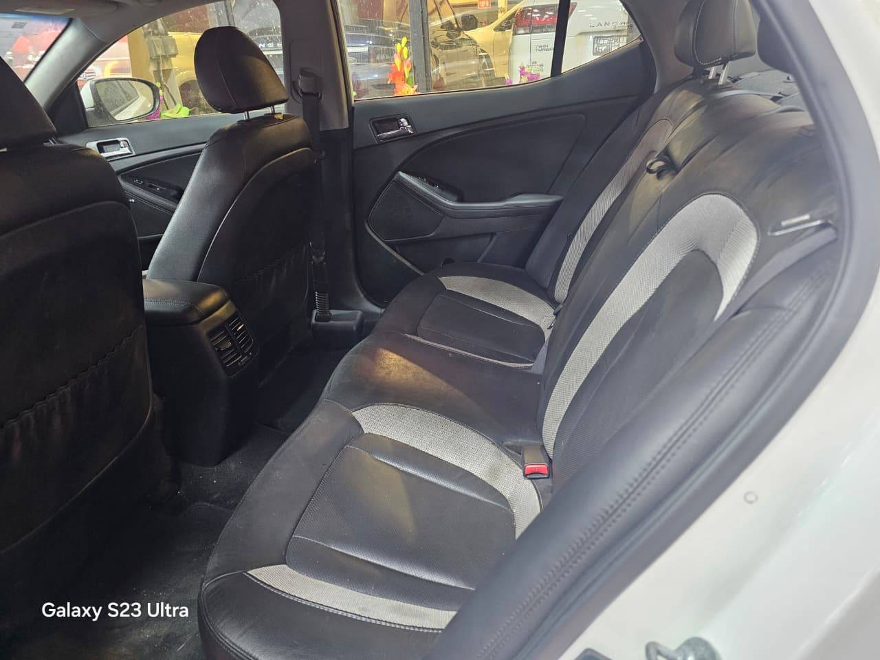 2011 KIA OPTIMA — 138564 Miles — Lot 64B5143342 — Main - Marhaba Auctions Used Cars - Image 9