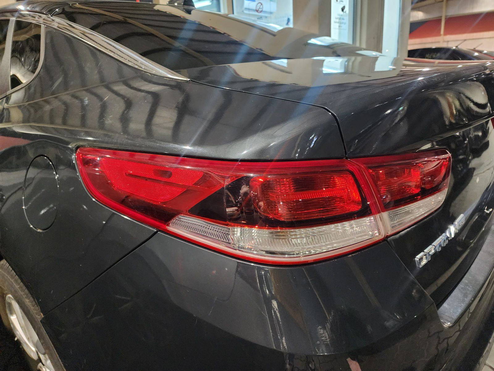 2016 KIA OPTIMA — 139228 Miles — Lot 23758 — Souq - Marhaba Auctions Used Cars - Image 9