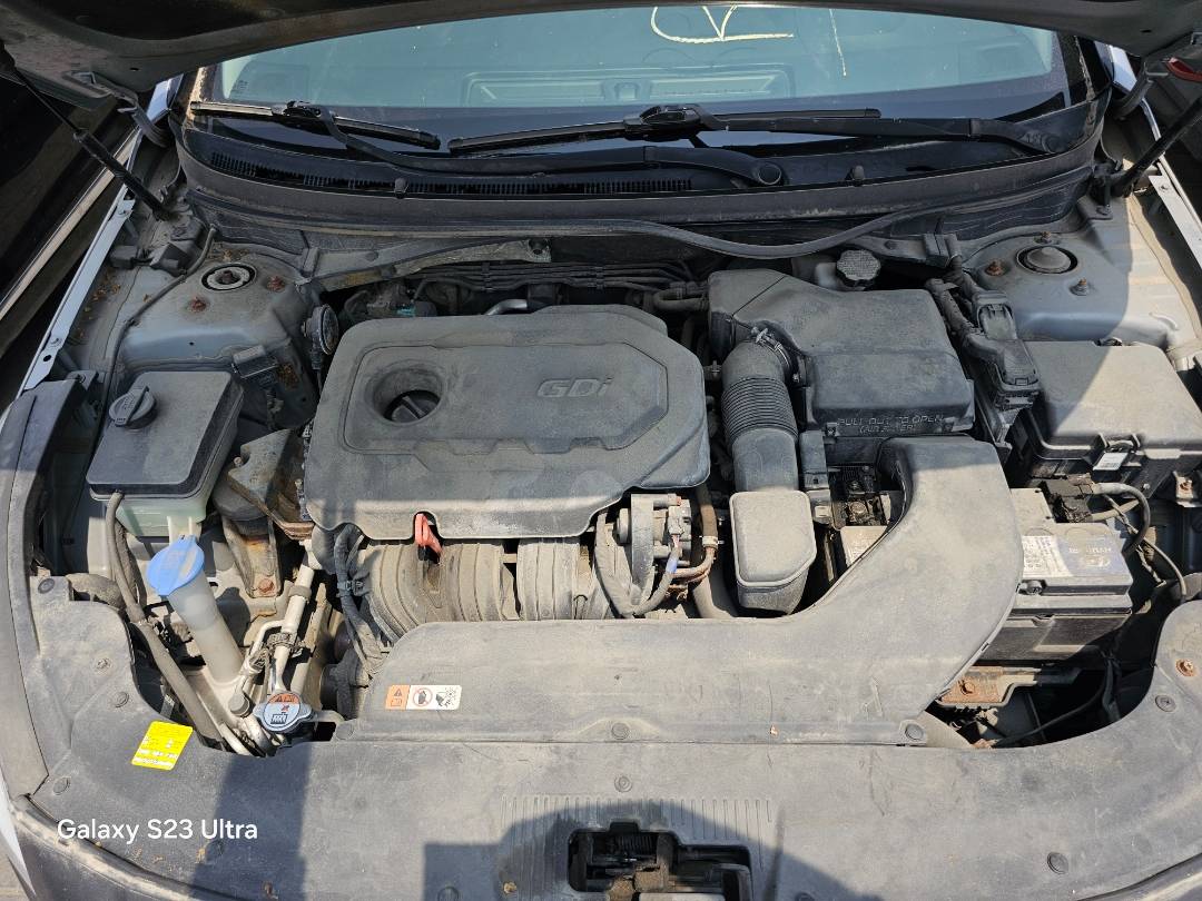 2017 HYUNDAI SONATA — 216374 KM — Lot H589849 — Souq - Marhaba Auctions Used Cars - Image 9