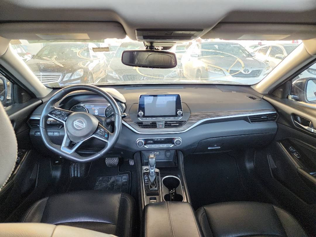2020 NISSAN ALTIMA — 138680 Miles — Lot 49151 — Souq - Marhaba Auctions Used Cars - Image 9