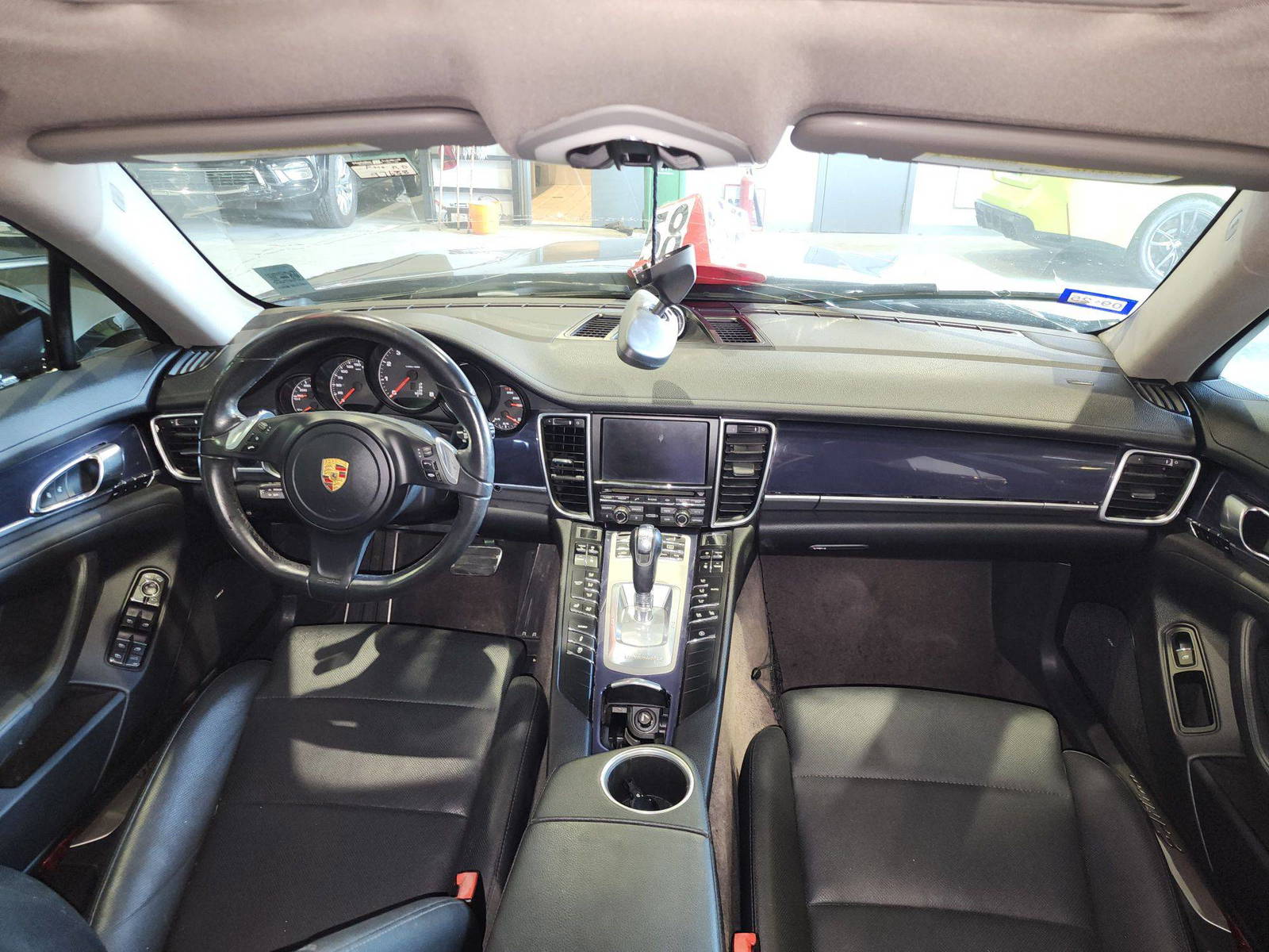 2016 PORSCHE PANAMERA S — 97688 Miles — Lot 40844831 — Souq - Marhaba Auctions Used Cars - Image 9